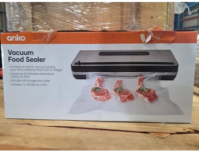 UNRESERVED SCI-FI ROADSHOW EVENT PRODUCTION (A1... - Lot 108