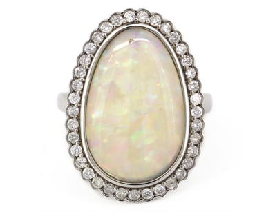 Opal Grandeur (A977) - Lot 1400