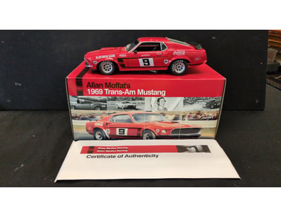 1969 ALLAN MOFFAT BOSS 302 TRANS-AM MUSTANG 1:18 S...
