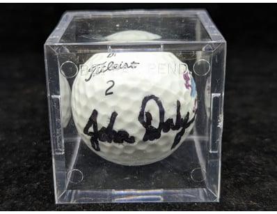 JOHN DALY SIGNED GOLF BALL

Condition: Good - Re...