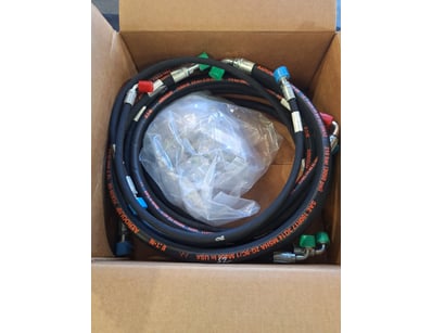 Assorted airhoses and fittings

