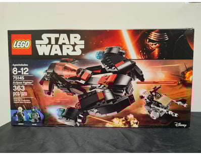 **UNRESERVED** COOKIE'S LIFETIME COLLECTION OF ... - Lot 126