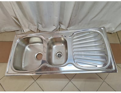 Home Improvement, DIY & Hardware (A986) - Lot 2457