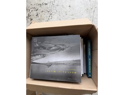 Extensive collection of premium photography books ...