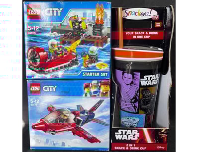 **UNRESERVED** LIFETIME COLLECTION OF LEGO PART... - Lot 817