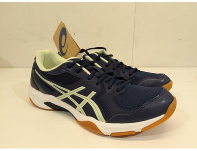 Major Brand Apparel & Footwear Liquidation Even... - Lot 174