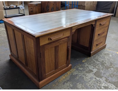 SA Public Trustee Home & Collectables Clearanc... - Lot 4404