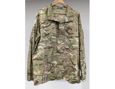 MILITARY MULTICAM COMBAT JACKET

Item Size: Height...