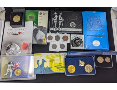 Banknotes & Coins (A989) - Lot 3219