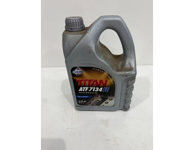 Bulk lot of Fuchs Titan ATF 7134 FE premium perfor...