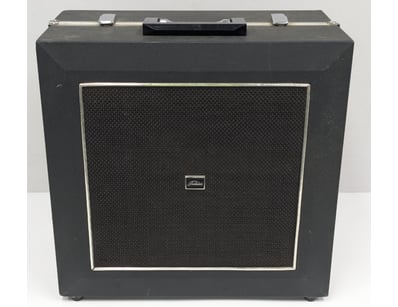 TOSHIBA PORTABLE SUITCASE SPEAKER

Item Size: He...