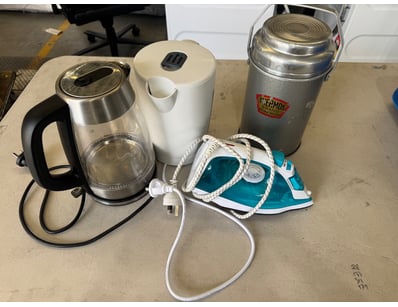 Whitegoods & Appliances (A998) - Lot 221