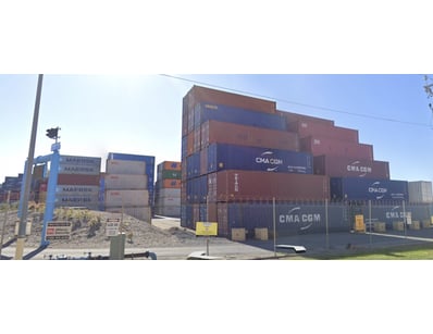 PORT SHIPPING CONTAINERS CLEARANCE Melbourne - Lot 5