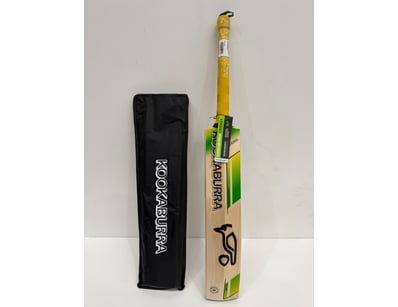 Kookaburra Aura Pro 4.0 cricket bat in natural woo...