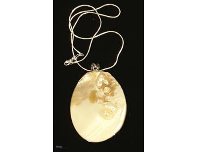 LARGE MOTHER OF PEARL PENDANT WITH PEARLS  BEDDED ...