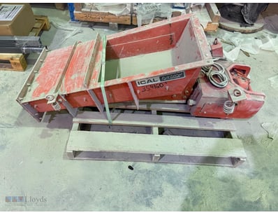 VIBRATOR, SYNTRON:
FR220, FLOWFEEDER, 240VAC
50HZ,...