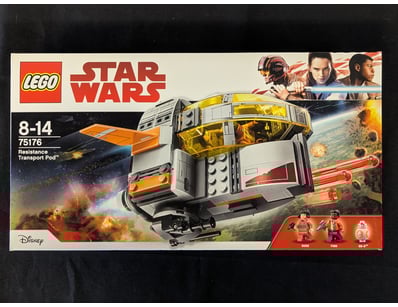 **UNRESERVED** COOKIE'S LIFETIME COLLECTION OF ... - Lot 527