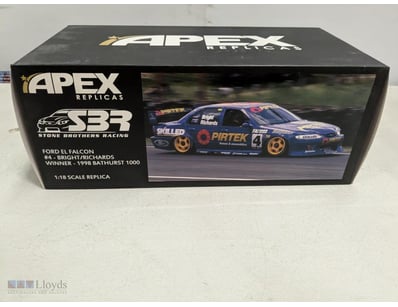 APEX REPLICAS - FORD FALCON #4 BRIGHT /RICHARDS WI...