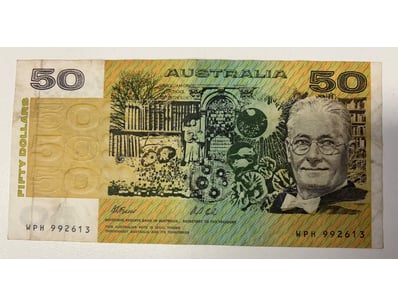 AUSTRALIAN $50 BANKNOTE, R513B (VF)

CV: $75

...