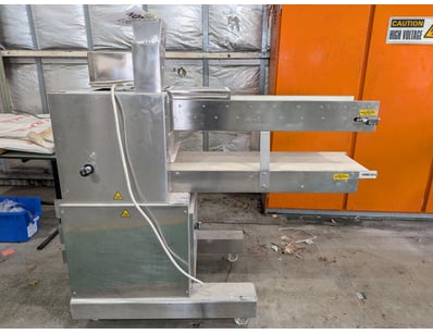 Industrial dough sheeting and laminating line comp...