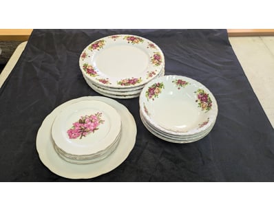 The Curio Collection (A1000) - Lot 1818