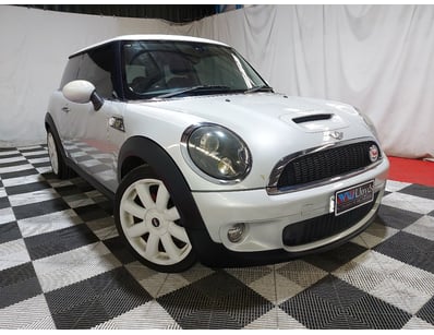 Passenger, Luxury & Commercial Vehicles Auction - Lot 800