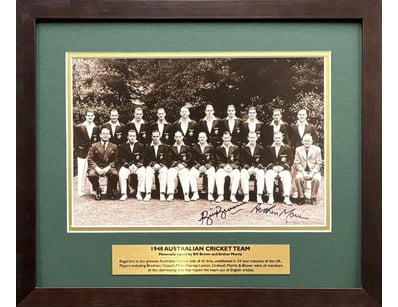 Iconic Memorabilia (A978) - Lot 209