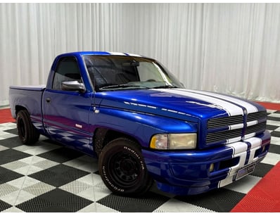 <b>1996 Dodge Ram Single Cab Utility - Blue - 79,4...