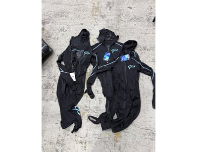 Lot of three O'Pro Stinger junior wetsuits in blac...