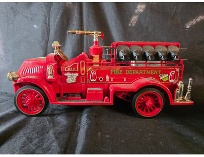 FIRE DEPARTMENT TRUCK DECANTER

Item Size: Height:...