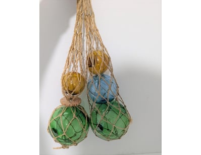 Antiques, Vintage & Interior Treasures (A999) - Lot 558