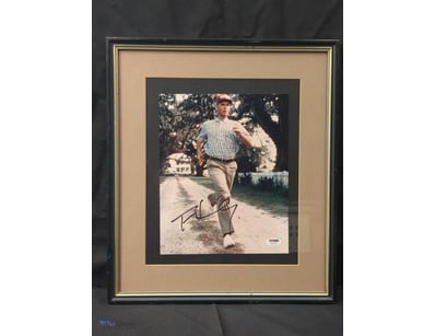 AUTOGRAPHED PHOTOGRAPH OF TOM HANKS IN HIS ROLE 'F...