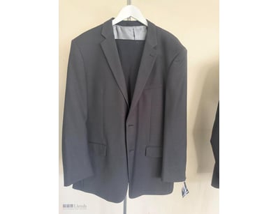 WINCERE EUROPEAN DESIGN 2 PCS MEN SUIT

Material: ...