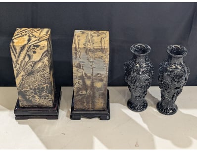 4x Decorative Vases and Sculptures

