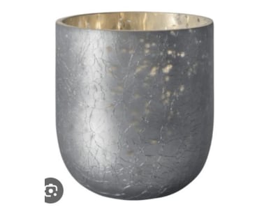 $4M Gallery Direct Furniture & Décor Liquidati... - Lot 3598