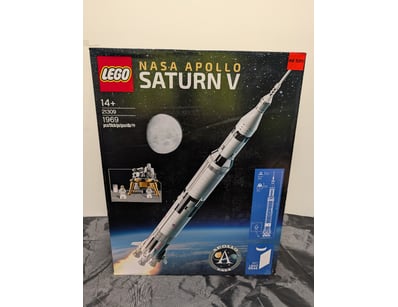 **UNRESERVED** LIFETIME COLLECTION OF LEGO PART... - Lot 360