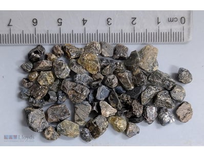 100 CARATS AUSTRALIAN ROUGH UNCUT SAPPHIRE GEMSTON...