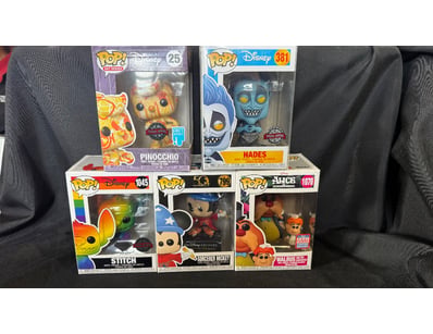 LOT OF 6 DISNEY FUNKO POP VINYL FIGURES COLLECTION...