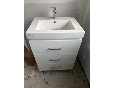 Bathroom Vanity & Drawers, 60 cm

Location: Bundab...