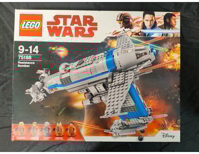 **UNRESERVED** COOKIE'S LIFETIME COLLECTION OF ... - Lot 296