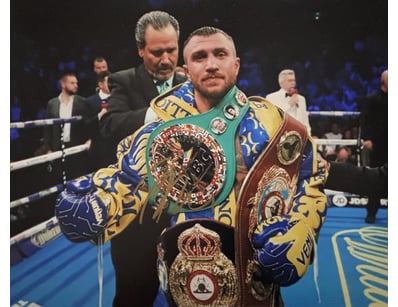 Mancave & Memorabilia (A997) - Lot 327