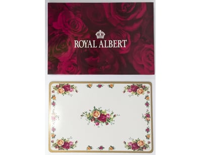 ROYAL ALBERT SET OF 4 DINNER MATS / NAPPERONS

I...