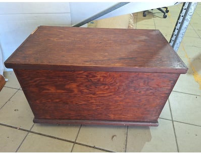 House & Homewares (A1004) - Lot 2774