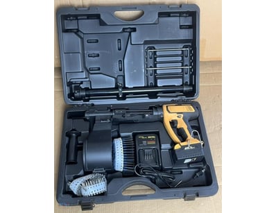 Cordless Talon 20V collated screw gun kit. 1 x kit...