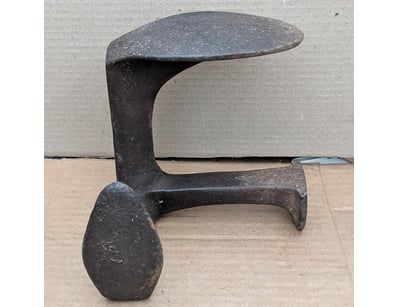 Antiques, Vintage & Interior Treasures (A999) - Lot 570