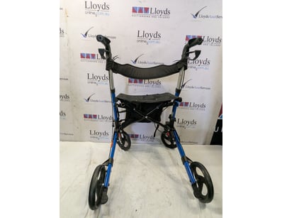 UNRESERVED Airport - Lost Property (A980) - Lot 592