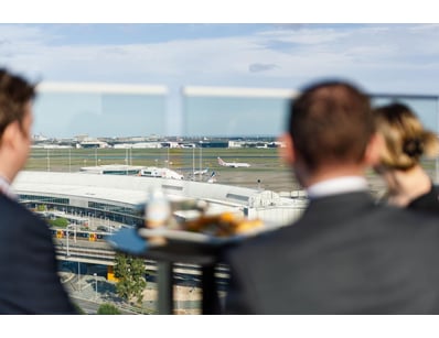 UNRESERVED Airport - Lost Property (A980) - Lot 10