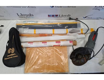 UNRESERVED Airport - Lost Property (A980) - Lot 598