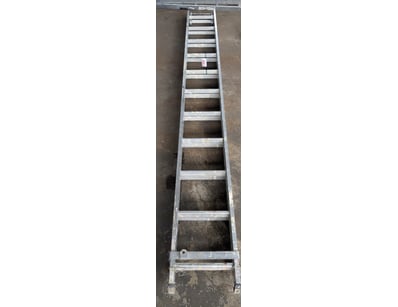 MOSTLY UNRESERVED Steel Fabrication Business Clo... - Lot 83