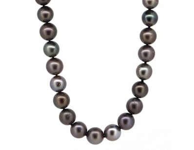 Affordable Jewellery Market (A999) - Lot 508